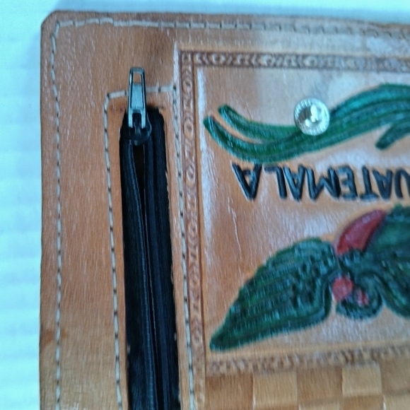 Guatemala Tourist Wallet Leather Embossed Hand Painted Crafts Mexico Unisex - Picture 11 of 14